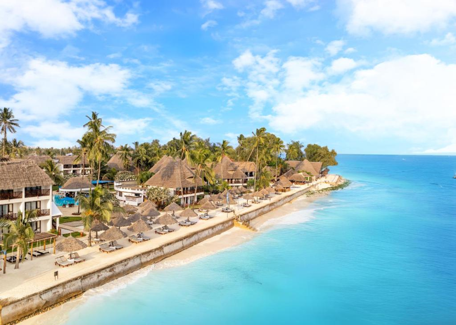  Nungwi Dreams by Mantis