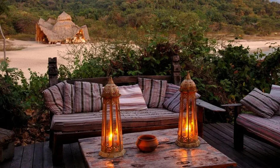 Mahale Mountains Lodge